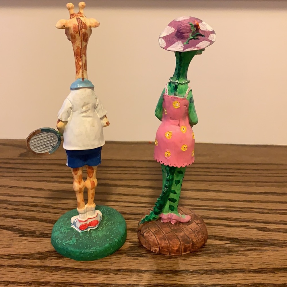 Vintage Russ Tall Tale Statues - with registration numbers - Picture 2 of 8